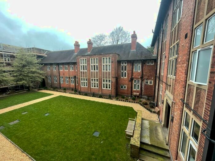 3 Bedroom Apartment To Rent In St. Marys Gate, Derby, DE1