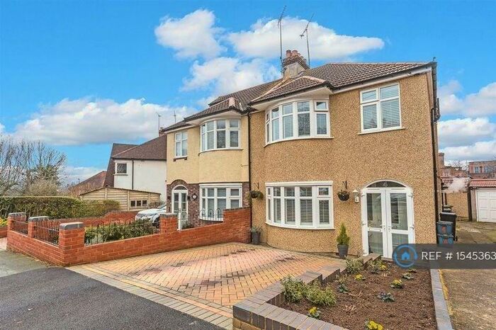 4 Bedroom Semi-Detached House To Rent In Ingham Road, South Croydon, CR2