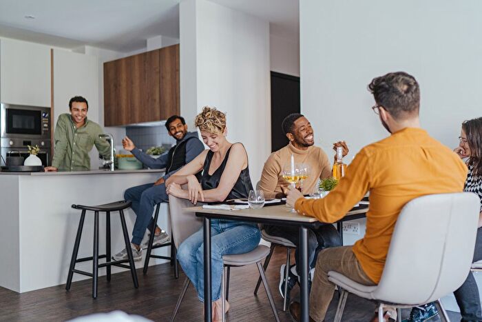 1 Bedroom Flat To Rent In Greenford, UB6