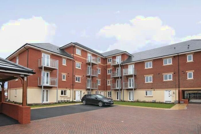 2 Bedroom Flat To Rent In Didcot, Oxfordshire, OX11