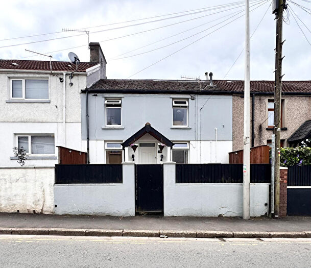 3 Bedroom Cottage For Sale In Cardiff Road, Aberaman, Aberdare, CF44