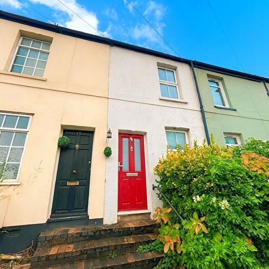 3 Bedroom Terraced House For Sale In Pinner Road, Oxhey, Watford, Hertfordshire, WD19