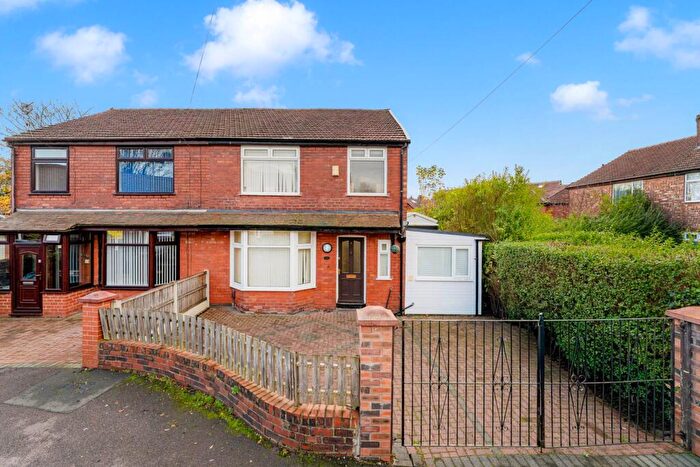 3 Bedroom Semi Detached House For Sale In Dales Avenue, Crumpsall, M8