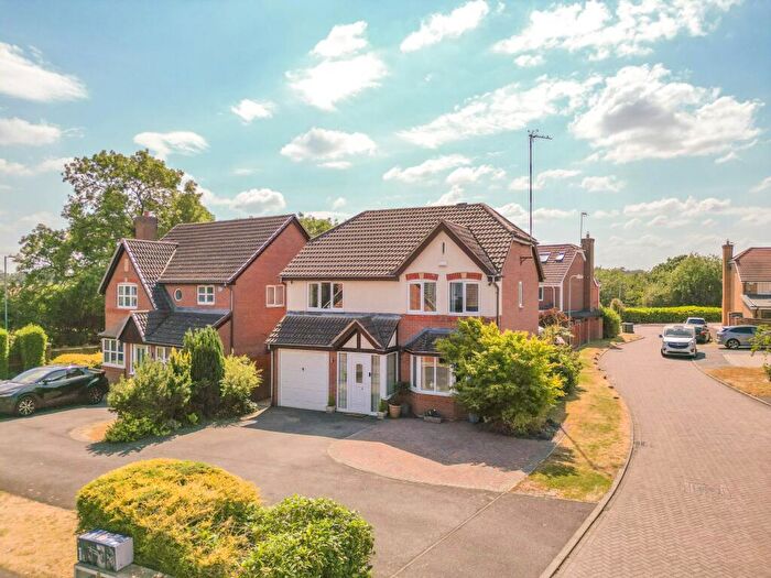 4 Bedroom Detached House For Sale In Abbotsbury Way, Nuneaton, CV11