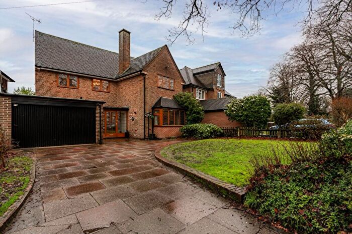 4 Bedroom Detached House For Sale In Vicarage Lane, Water Orton, B46