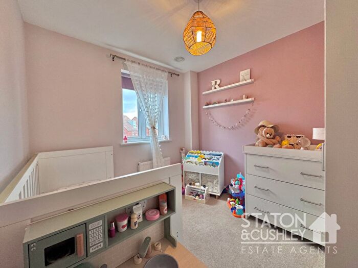 3 Bedroom End Of Terrace House For Sale In Topaz Crescent, Sutton-In-Ashfield, NG17
