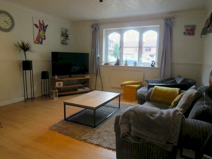 2 Bedroom Apartment To Rent In William Tarver Close, Warwick, CV34