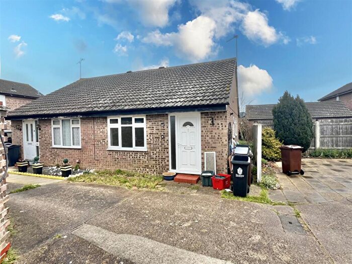2 Bedroom Semi-Detached Bungalow For Sale In Smythe Close, Clacton-On-Sea, Essex, CO16