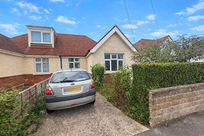 2 Bedroom Bungalow For Sale In Wootton Road, Lee-On-The-Solent, PO13