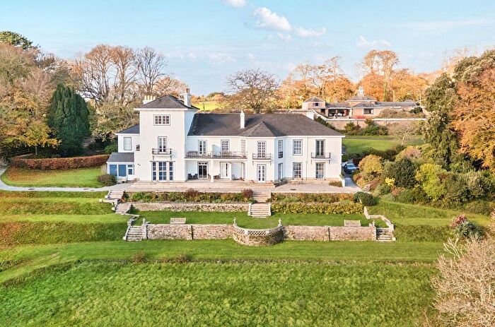 1 Bedroom Flat For Sale In Porthgwidden, Feock, TR3