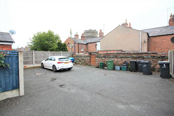 2 Bedroom Apartment To Rent In Eaton Road, Handbridge, Chester, CH4