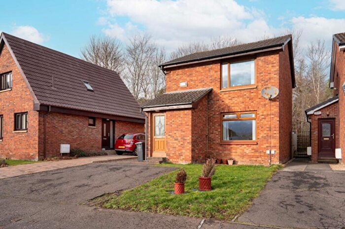 1 Bedroom Flat For Sale In Kirkfield East, Livingston Village, EH54