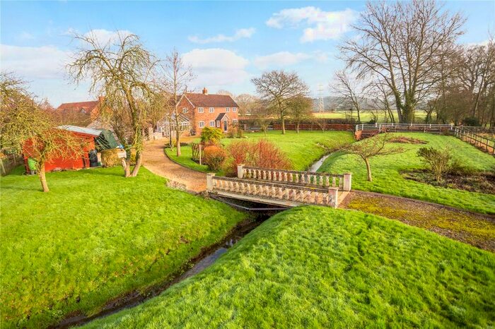 4 Bedroom Detached House For Sale In West End, Potterne, Devizes, Wiltshire SN10