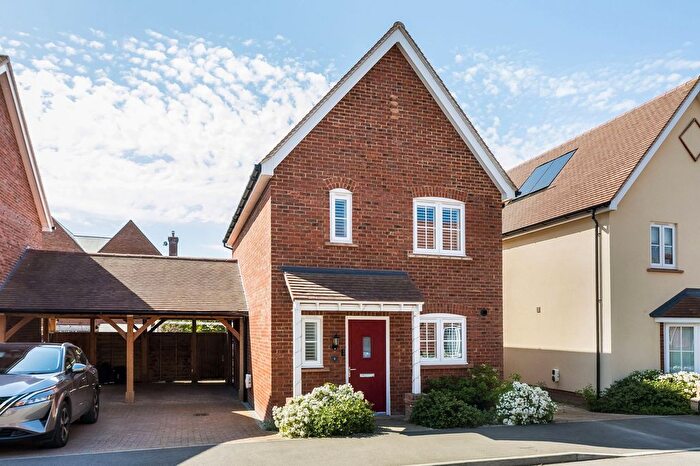 2 Bedroom Detached House For Sale In Hodgkin Way, Didcot, OX11