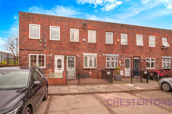 3 Bedroom Terraced House To Rent In Ming Street, Poplar, E14