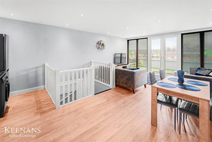 2 Bedroom Flat For Sale In Prospect Terrace, Bury, BL8