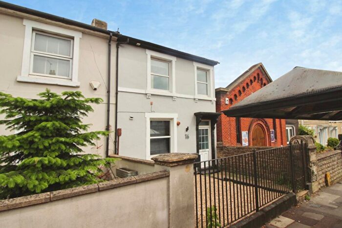 1 Bedroom Apartment To Rent In Devizes Road, Swindon, SN1