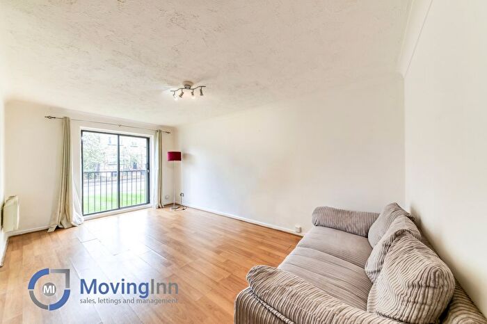 1 Bedroom Flat To Rent In Readman Court, Jasmine Grove, Anerley, SE20