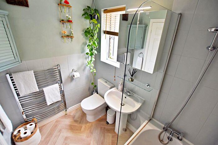 3 Bedroom Detached House For Sale In Mallard Close, Lincoln, LN6
