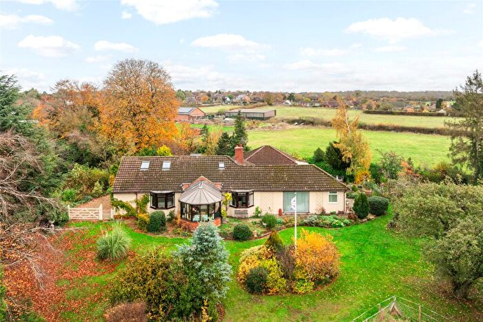 4 Bedroom Bungalow For Sale In Folly Lane, Hartwell, Northamptonshire, NN7