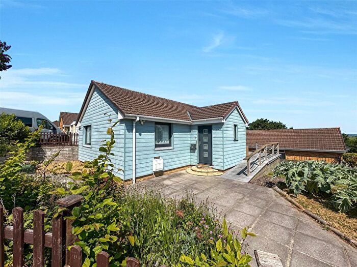 2 Bedroom Bungalow For Sale In Hillcrest Road, Bideford, EX39