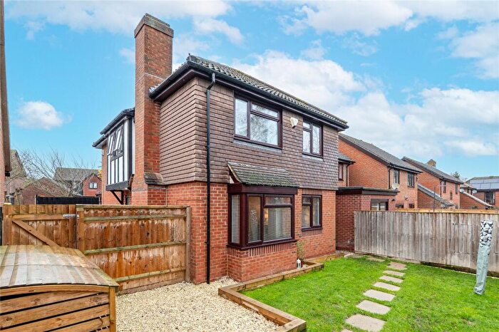 4 Bedroom Detached House For Sale In Cromwell Drive, Didcot, Oxfordshire, OX11