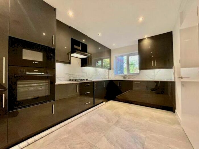 2 Bedroom Terraced House To Rent In Sandalwood Drive, Ruislip, Middlesex, HA4