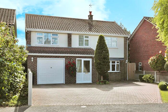 4 Bedroom Detached House For Sale In Long Meadows, Everton, Doncaster, DN10