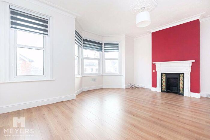 2 Bedroom Flat To Rent In Whiteheather, St. Marys Road, Bournemouth, BH1