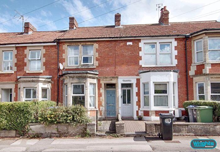 2 Bedroom Terraced House To Rent In Bradford Road, Trowbridge, BA14