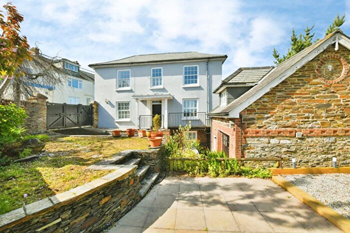 4 Bedroom Detached House For Sale In Tamar Street, Torpoint, PL11