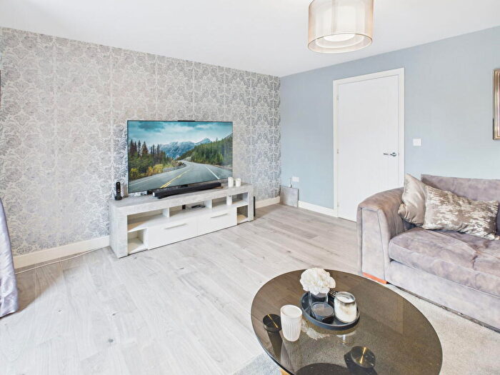 3 Bedroom Semi-Detached House For Sale In Reaseheath Way, Henhull, Nantwich, CW5