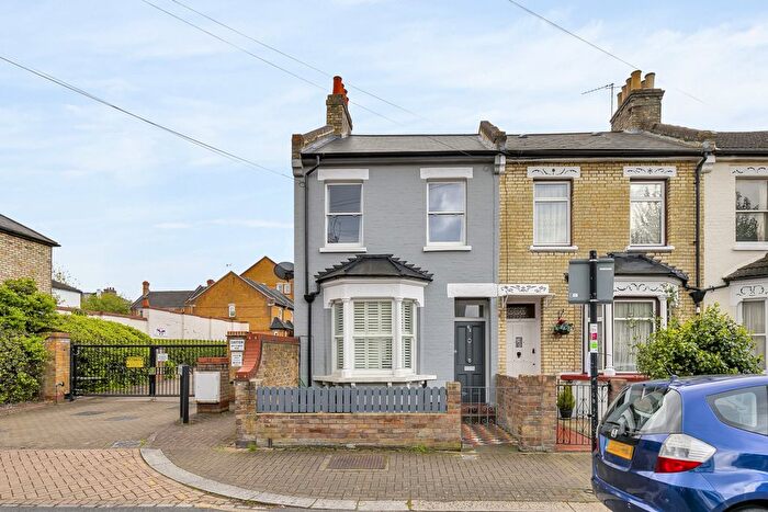 2 Bedroom Terraced House For Sale In Fullerton Road, Wandsworth, SW18