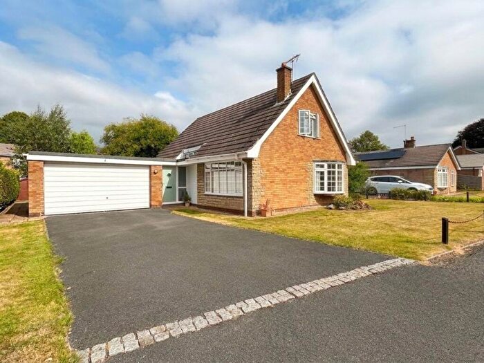 3 Bedroom Detached Bungalow For Sale In Willow Lane, Goostrey, CW4