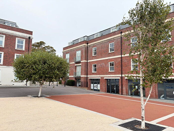 1 Bedroom Flat For Sale In The Malthouse Apartments, Salt Meat Lane, Gosport, PO12