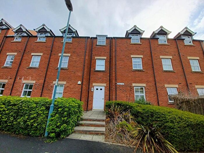 2 Bedroom Apartment For Sale In Archers Court, Crossgate Moor, DH1
