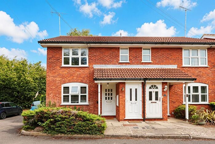 1 Bedroom Property For Sale In Lancresse Close, Uxbridge, UB8