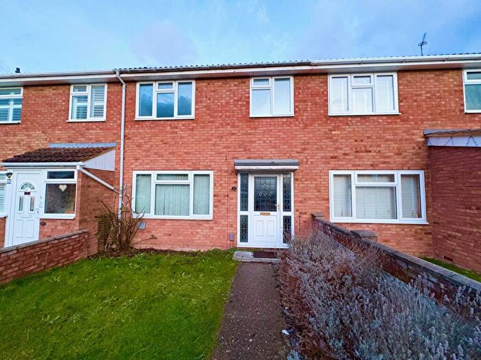 3 Bedroom Terraced House To Rent In Carey Close, Aylesbury, HP21