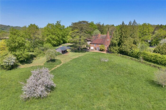 4 Bedroom Detached House For Sale In Hildenborough Road, Shipbourne, Tonbridge, Kent, TN11