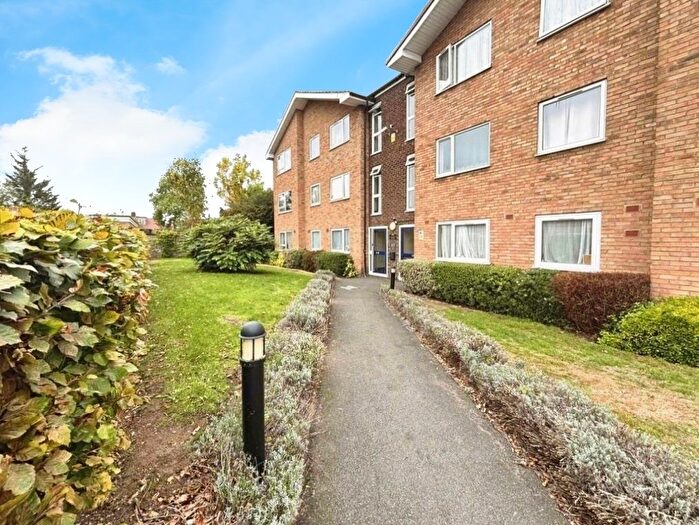 1 Bedroom Flat To Rent In Collapit Close, Harrow, HA1