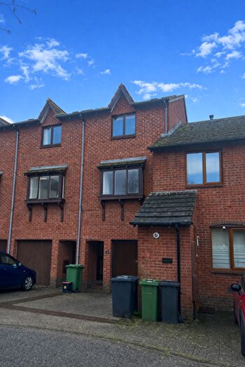 3 Bedroom Town House To Rent In Pound Lane, Topsham, Exeter, EX3