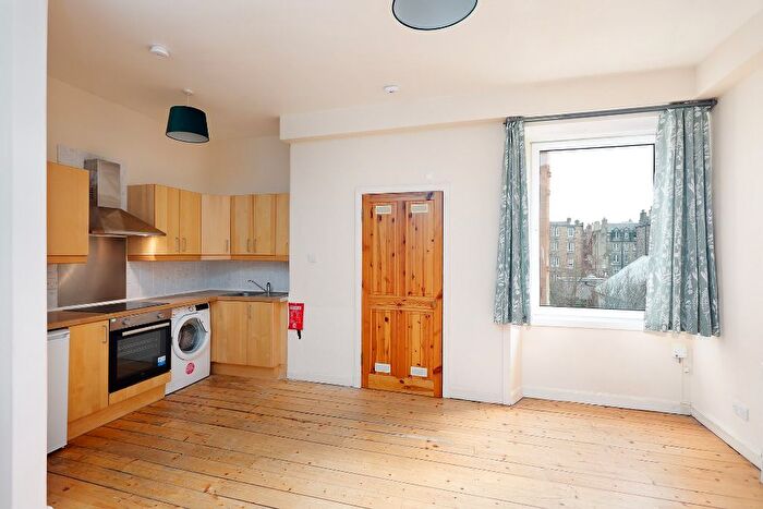 1 Bedroom Flat To Rent In Smithfield Street, Gorgie, Edinburgh, EH11