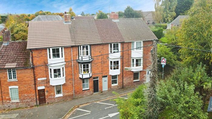 2 Bedroom Terraced House For Sale In Wilcot Road, Pewsey, SN9