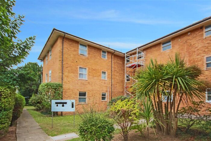 2 Bedroom Flat To Rent In Preston Road, Preston, Brighton, BN1