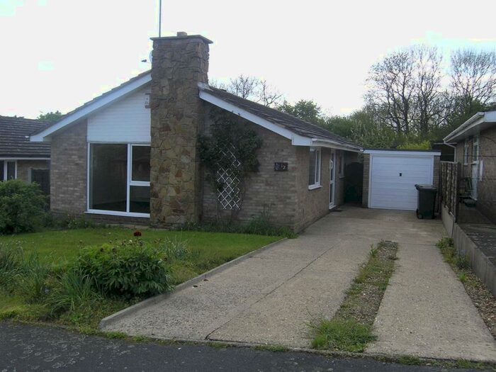 3 Bedroom Detached Bungalow To Rent In Fallowfield, Redhill Grange, Wellingborough, NN9
