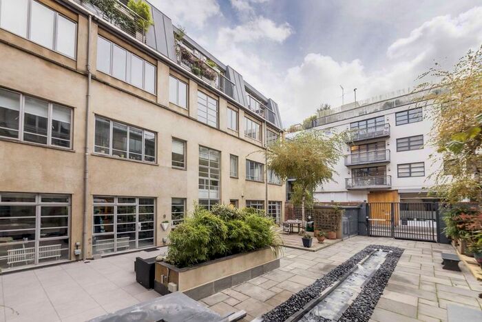 2 Bedroom Flat To Rent In Dallington Square, London, EC1V