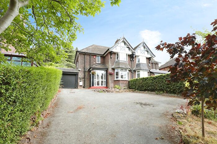 3 Bedroom Semi-Detached House For Sale In Lightwood Road, Lightwood, Stoke-On-Trent, ST3