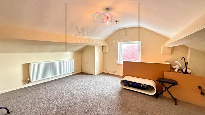 2 Bedroom End Of Terrace House For Sale In Slack Lane, Crofton, Wakefield, West Yorkshire, WF4
