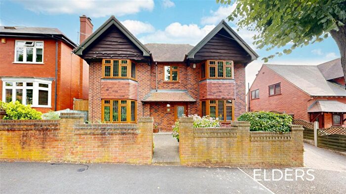 4 Bedroom Detached House For Sale In West End Drive, Ilkeston, DE7