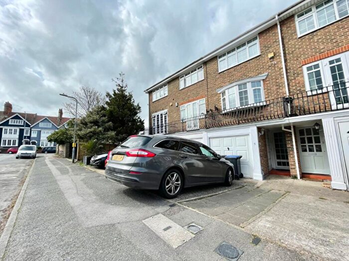 3 Bedroom Terraced House To Rent In Beach Road, Westgate-on-Sea, Kent, CT8